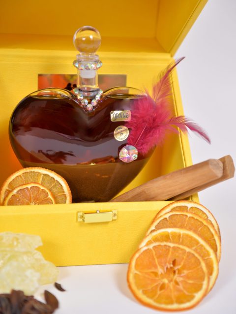 ORANGE KHUMRA